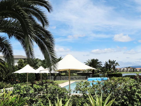 Waterfront Resort Villa With Buggy - Accommodation Gold Coast 22