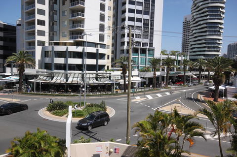 Aruba Beach Resort - Gold Coast 4U 8