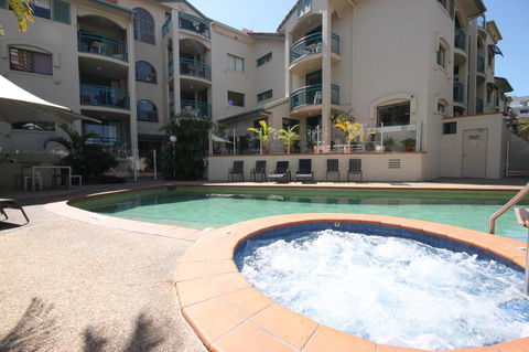 Aruba Beach Resort - Gold Coast 4U 12