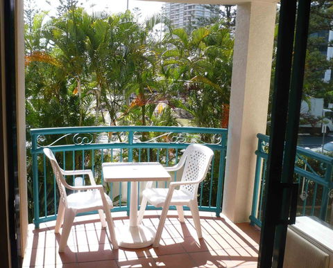 Aruba Beach Resort - Gold Coast 4U 19