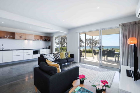 Sandbox Apartments - Accommodation Gold Coast 5