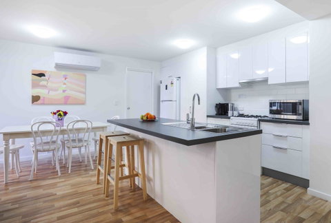 Sandbox Apartments - Accommodation Gold Coast 28