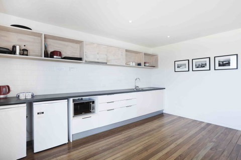 Sandbox Apartments - Accommodation Gold Coast 38