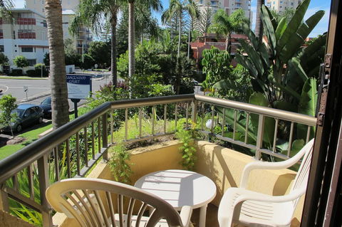 Grangewood Court Apartments - Gold Coast 4U 7