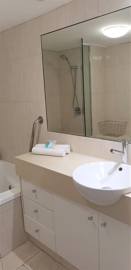 Gemini Court Holiday Apartments - 1 Gold Coast 20