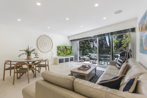 Little Cove Court - Accommodation Gold Coast 6