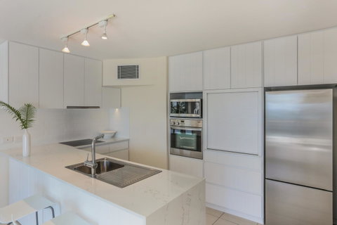 Little Cove Court - Accommodation Gold Coast 19