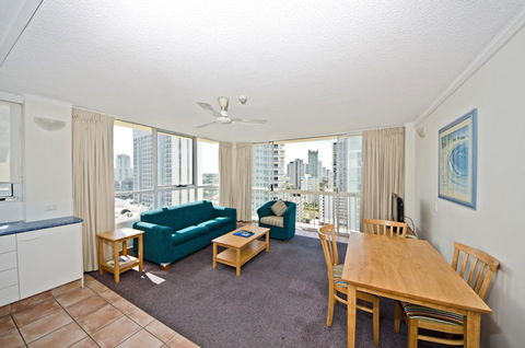 Chateau Beachside Resort - Accommodation Gold Coast 27