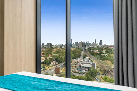Essence Suites Taringa - Gold Coast 4U 17