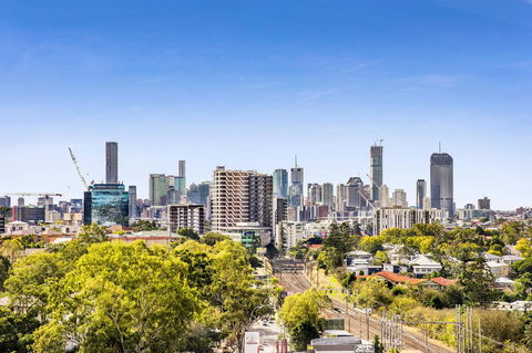 Essence Suites Taringa - Gold Coast 4U 30