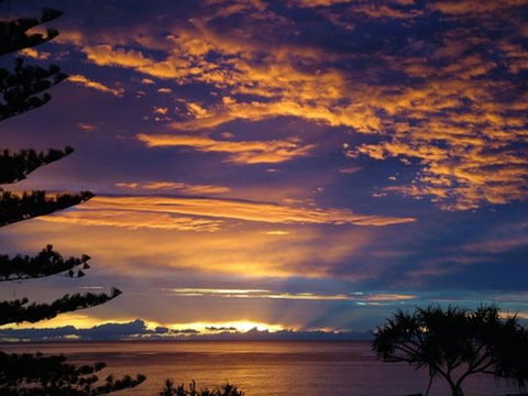 Burleigh Beach Tower - Gold Coast 4U 13