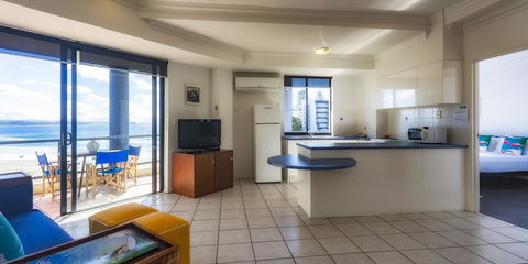 Komune Resort And Beach Club Greenmount Beach - Accommodation Gold Coast 38