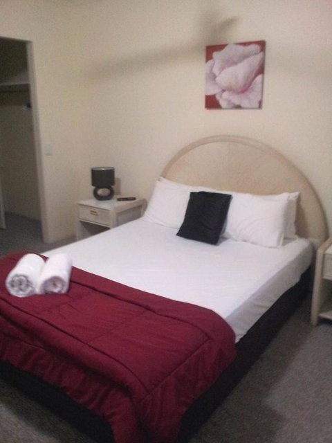 Champelli Palms Apartments - Accommodation Gold Coast 16