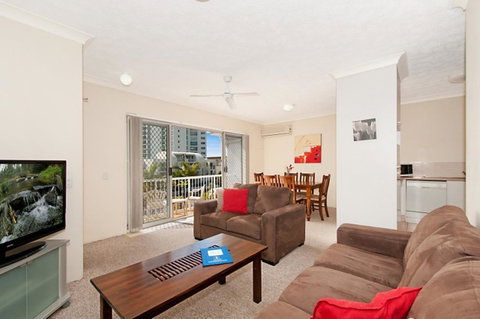 Champelli Palms Apartments - Accommodation Gold Coast 4
