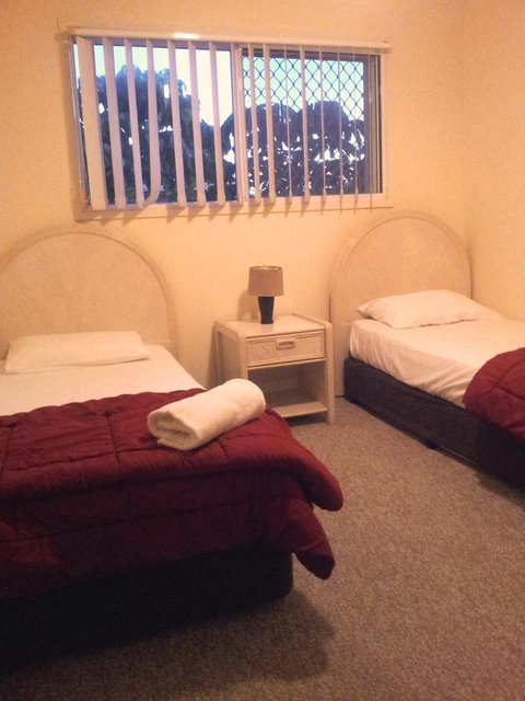 Champelli Palms Apartments - Accommodation Gold Coast 20