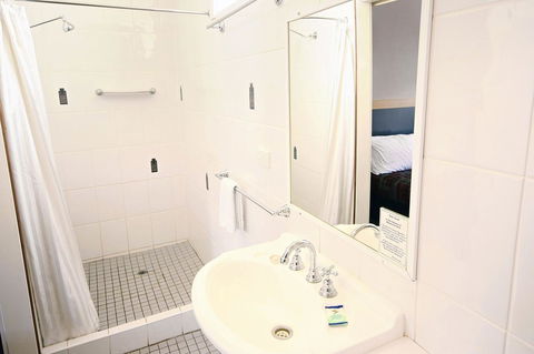 Downs Motel - 1 Gold Coast 22