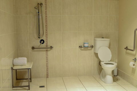 Atricom - Accommodation Gold Coast 3
