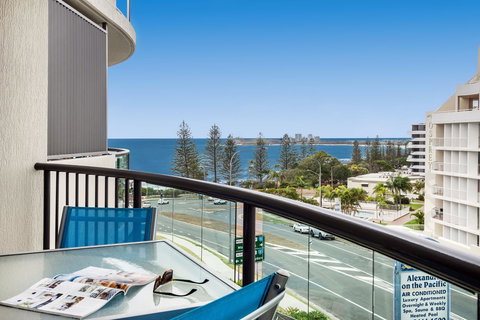Alexandra On The Pacific - 1 Gold Coast 0