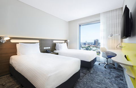 Holiday Inn Express Brisbane Central, An IHG Hotel - Gold Coast 4U 17