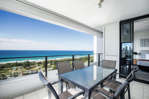 Ultra Broadbeach - Gold Coast 4U 32