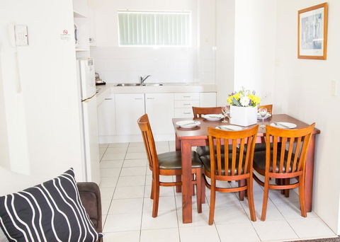 Aabon Apartments & Motel - Gold Coast 4U 15