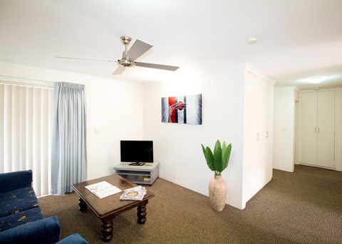 Aabon Apartments & Motel - Gold Coast 4U 17