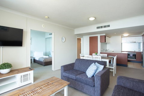 Chevron Renaissance - Private Apartments - Accommodation Gold Coast 11
