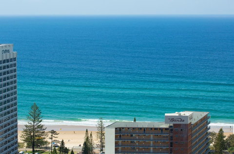 Chevron Renaissance - Private Apartments - Accommodation Gold Coast 9