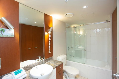 Chevron Renaissance - Private Apartments - Accommodation Gold Coast 4