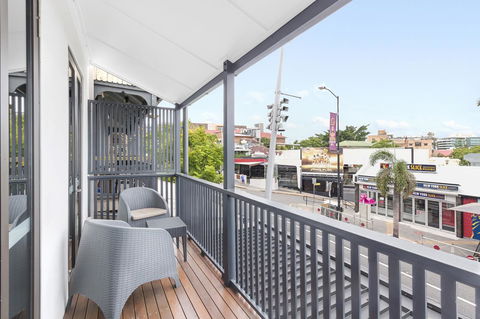 The Beetson Hotel -formerly Gambaro Hotel - Gold Coast 4U 25