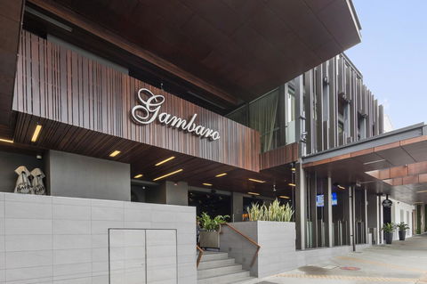 The Beetson Hotel -formerly Gambaro Hotel - Gold Coast 4U 13