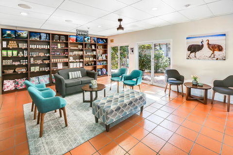 Coral Tree Inn - Accommodation Gold Coast 29