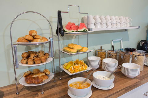 Coral Tree Inn - Accommodation Gold Coast 17