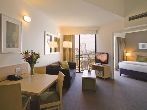 Oakwood Hotel & Apartments Brisbane - Gold Coast 4U 5