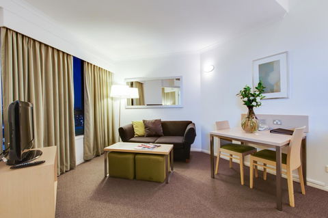 Oakwood Hotel & Apartments Brisbane - Gold Coast 4U 3