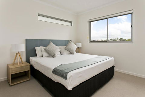 Arise Princess Regent Apartments - Gold Coast 4U 9