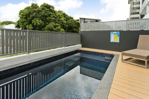 Arise Princess Regent Apartments - Gold Coast 4U 14