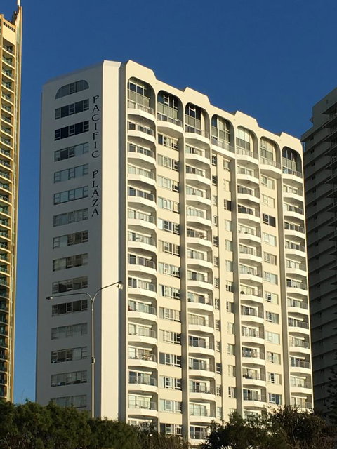 Pacific Plaza Apartments - Accommodation Gold Coast 1