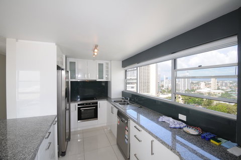 Pacific Plaza Apartments - Accommodation Gold Coast 25