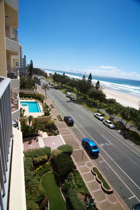 Pacific Plaza Apartments - Accommodation Gold Coast 16