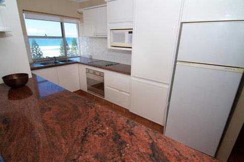 Pacific Plaza Apartments - Accommodation Gold Coast 18