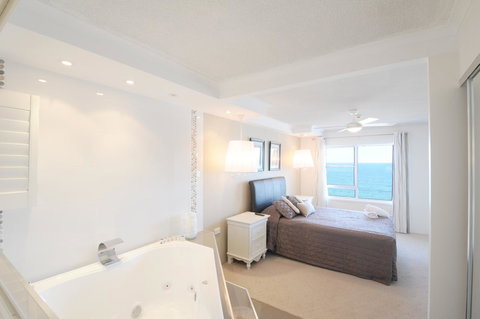 Pacific Plaza Apartments - Accommodation Gold Coast 24