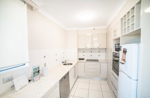 Capricorn One Beachside Holiday Apartments - Official - Accommodation Gold Coast 6