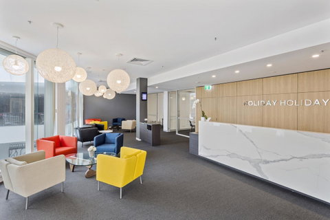 Holiday Holiday Circle On Cavill Apartments - Accommodation Gold Coast 29