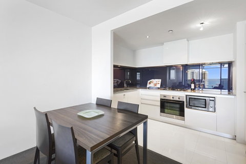 Holiday Holiday Circle On Cavill Apartments - Accommodation Gold Coast 17