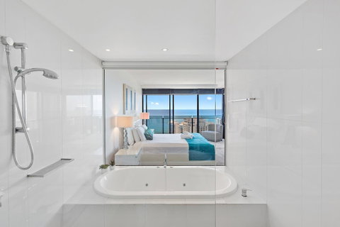 Holiday Holiday Circle On Cavill Apartments - Accommodation Gold Coast 39
