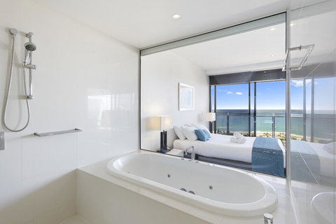 Holiday Holiday Circle On Cavill Apartments - Accommodation Gold Coast 14