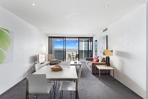 Holiday Holiday Circle On Cavill Apartments - Accommodation Gold Coast 40