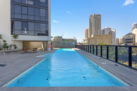Holiday Holiday Circle On Cavill Apartments - Accommodation Gold Coast 30