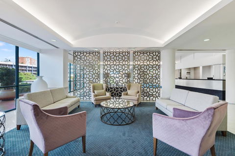 Dockside Brisbane - Gold Coast 4U 5